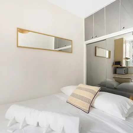 Marais Ste Catherine Paříž